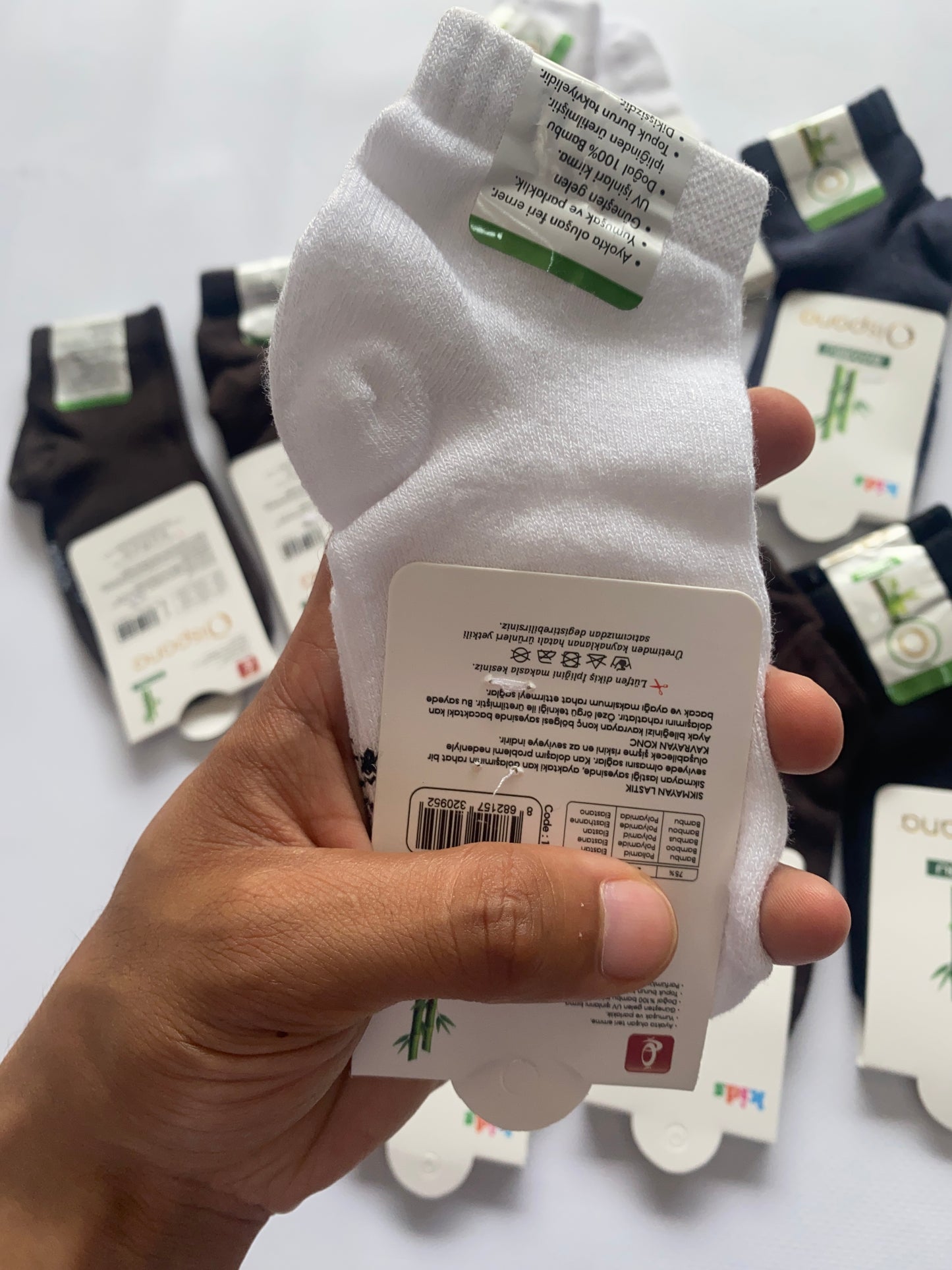 ( parfumée ) جوارب البامبو للطفال